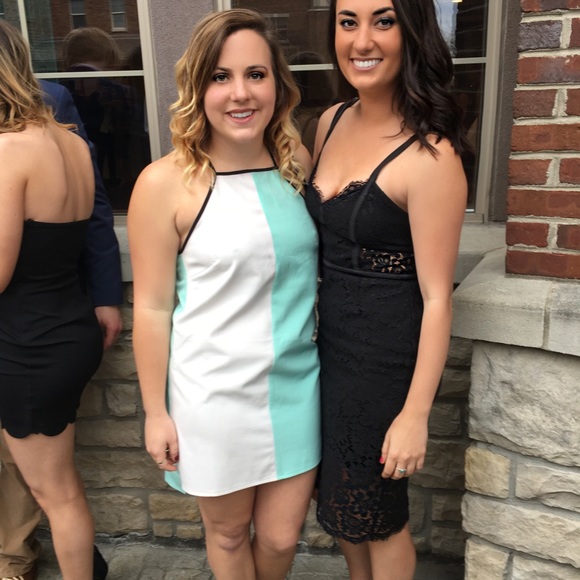 Express Dress - Picture 2 of 2